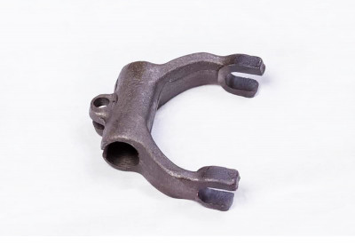 Вилка включения сцепления Д-260